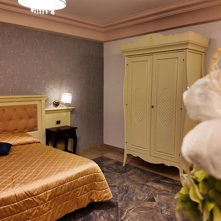 Regina Di Saba - Hotel Villa Per Ricevimenti Grottaminarda Exteriér fotografie