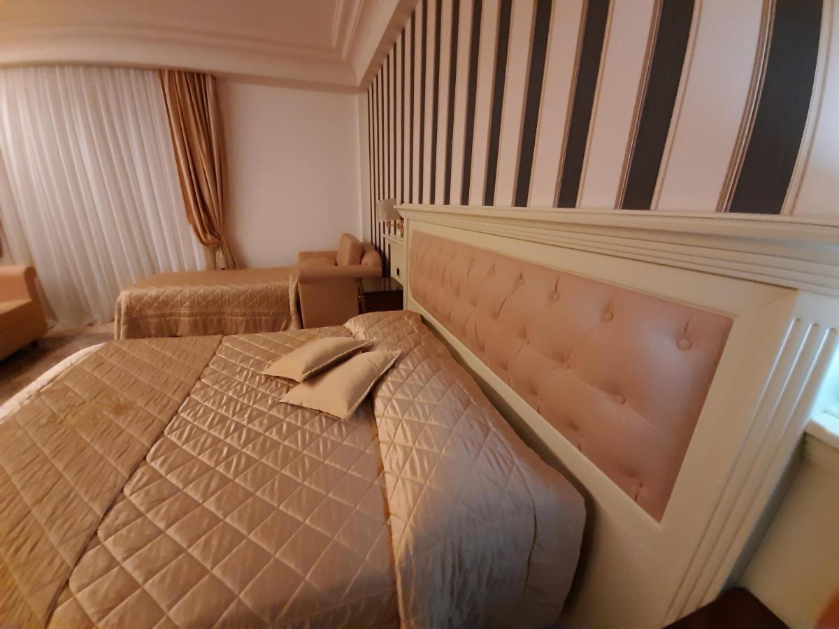 Regina Di Saba - Hotel Villa Per Ricevimenti Grottaminarda Exteriér fotografie